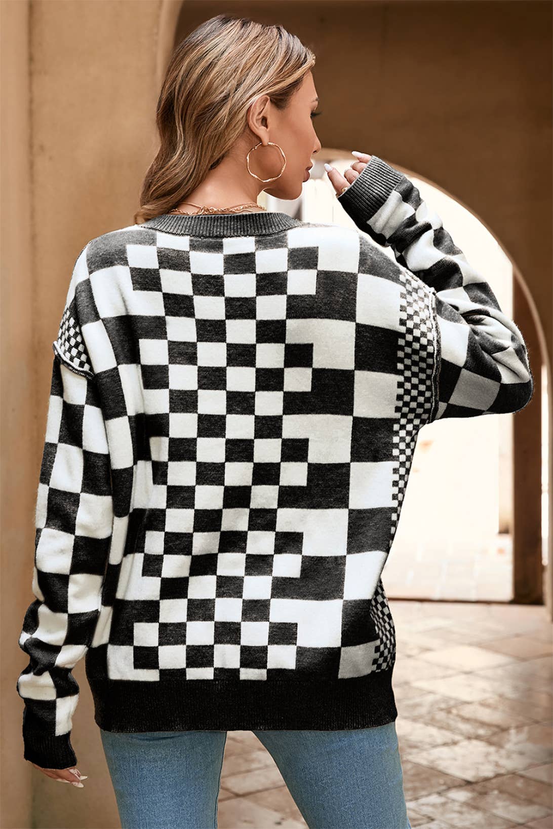 LDC Checkered Print Drop Shoulder Round Neck Sweater