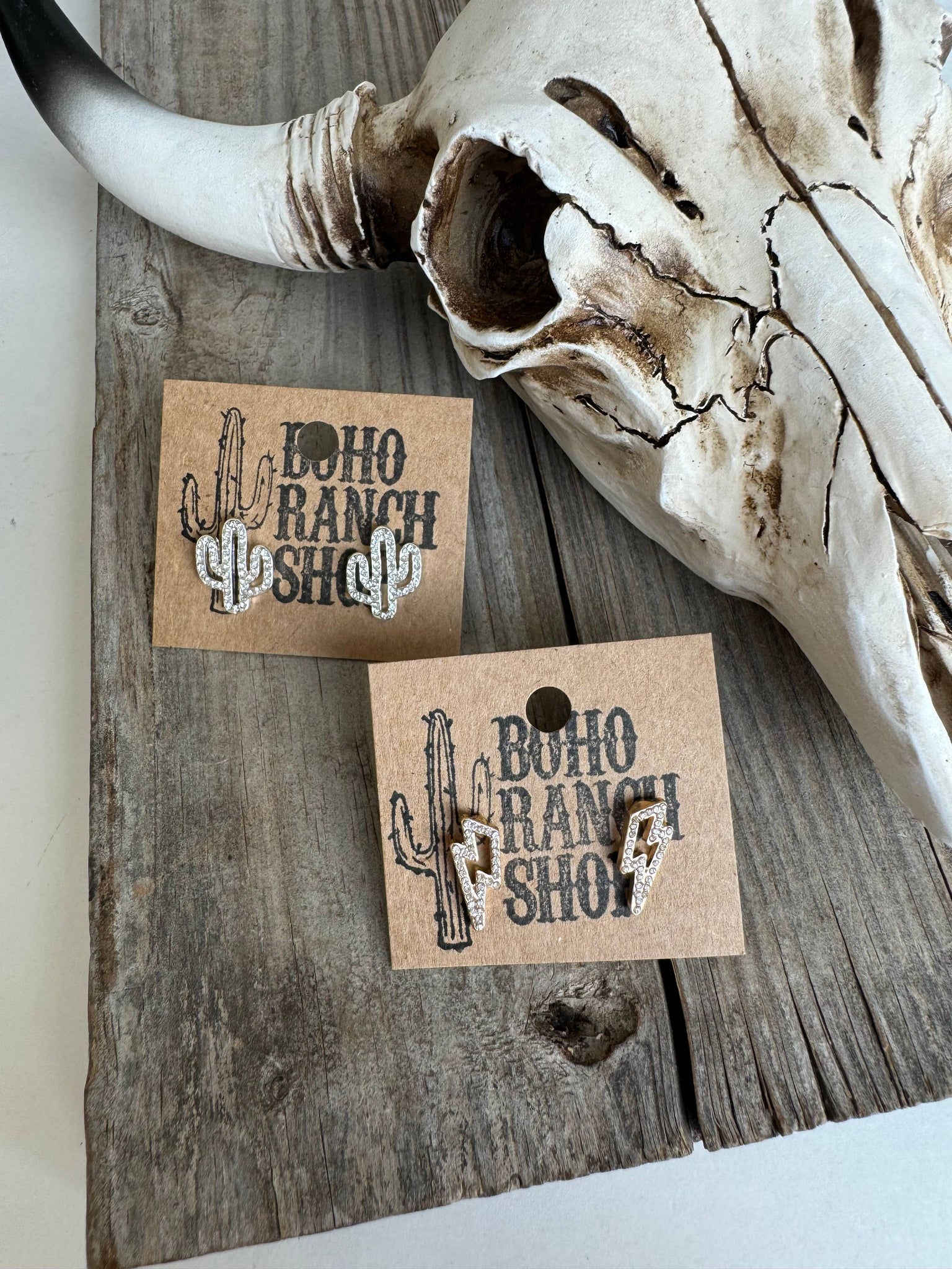 Western cut out paved Stud earrings