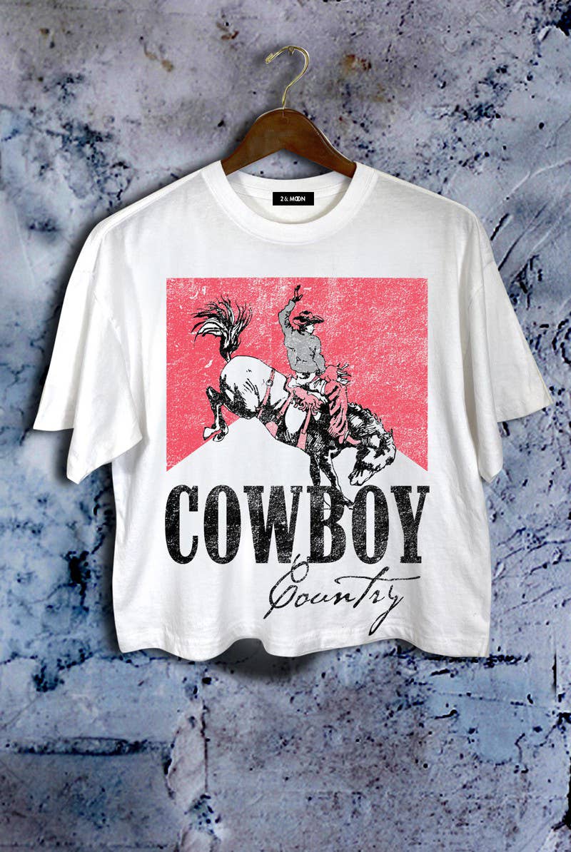 Giving Cowboy Country Rodeo Graphic Crop Tee.
